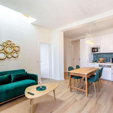 Ferienwohnung Guestready - Apt Moderne - Direct Champs Elysees Clichy Exterior foto