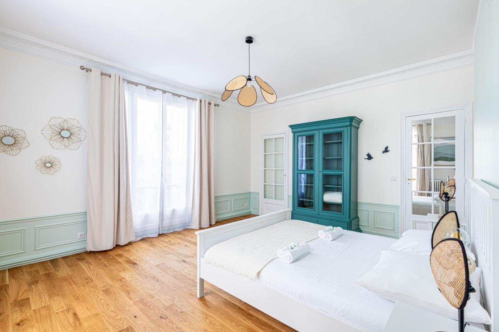 Ferienwohnung Guestready - Apt Moderne - Direct Champs Elysees Clichy Exterior foto